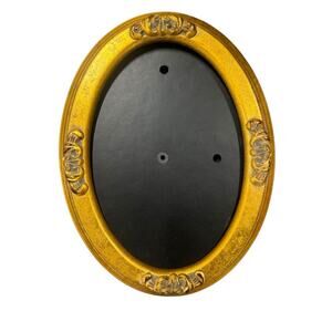 Vintage and Elegant Gold Olan Mills Oval 5x7 Picture Frame